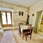 Lejlighed The House - 20m From The