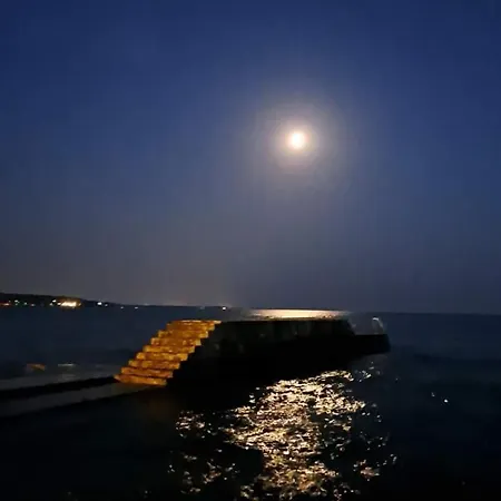 The House - 20m From The Novigrad Istria